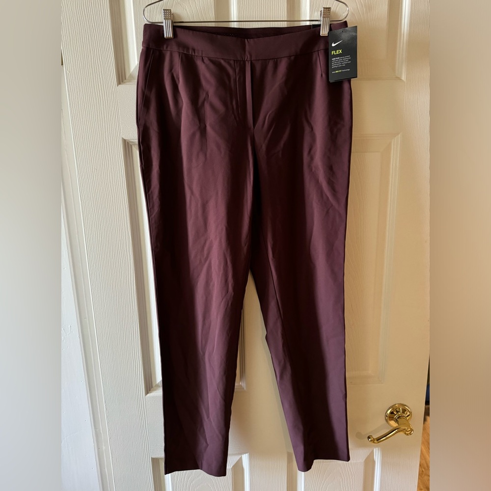 Nike Women’s Woven Pant